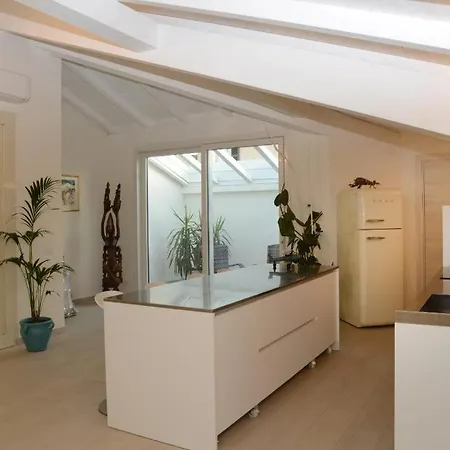 Reggio Con Cucina ,tv E Wifi Reggio Emilia