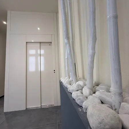 Reggio Con Cucina ,tv E Wifi