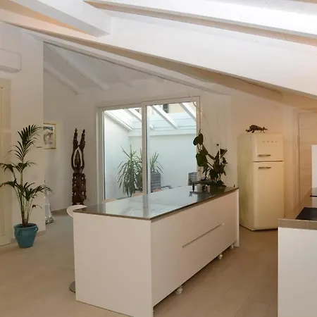 Reggio Con Cucina ,tv E Wifi Appartement *